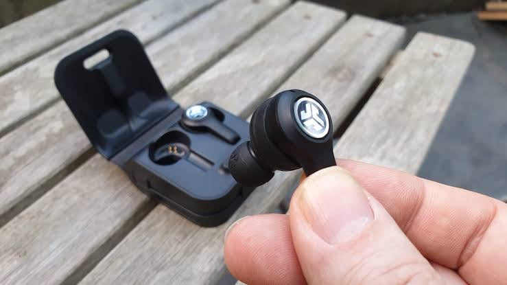 Jlab air executive airbuds